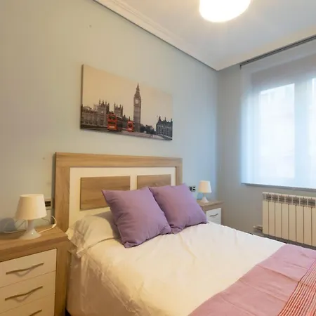 Vivienda Completa Junto A Plaza Barrio Vidal *